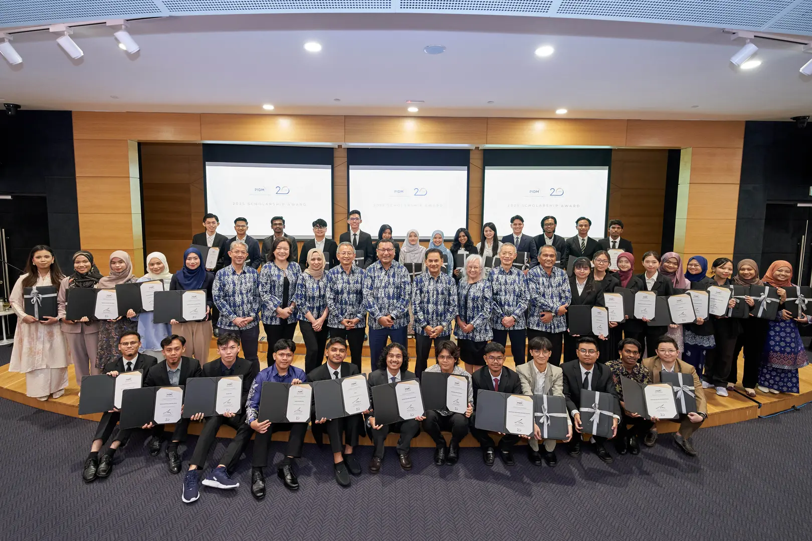 PIDM Recognised 20 Deserving Students Through its 2025 Undergraduate Scholarship Awards
